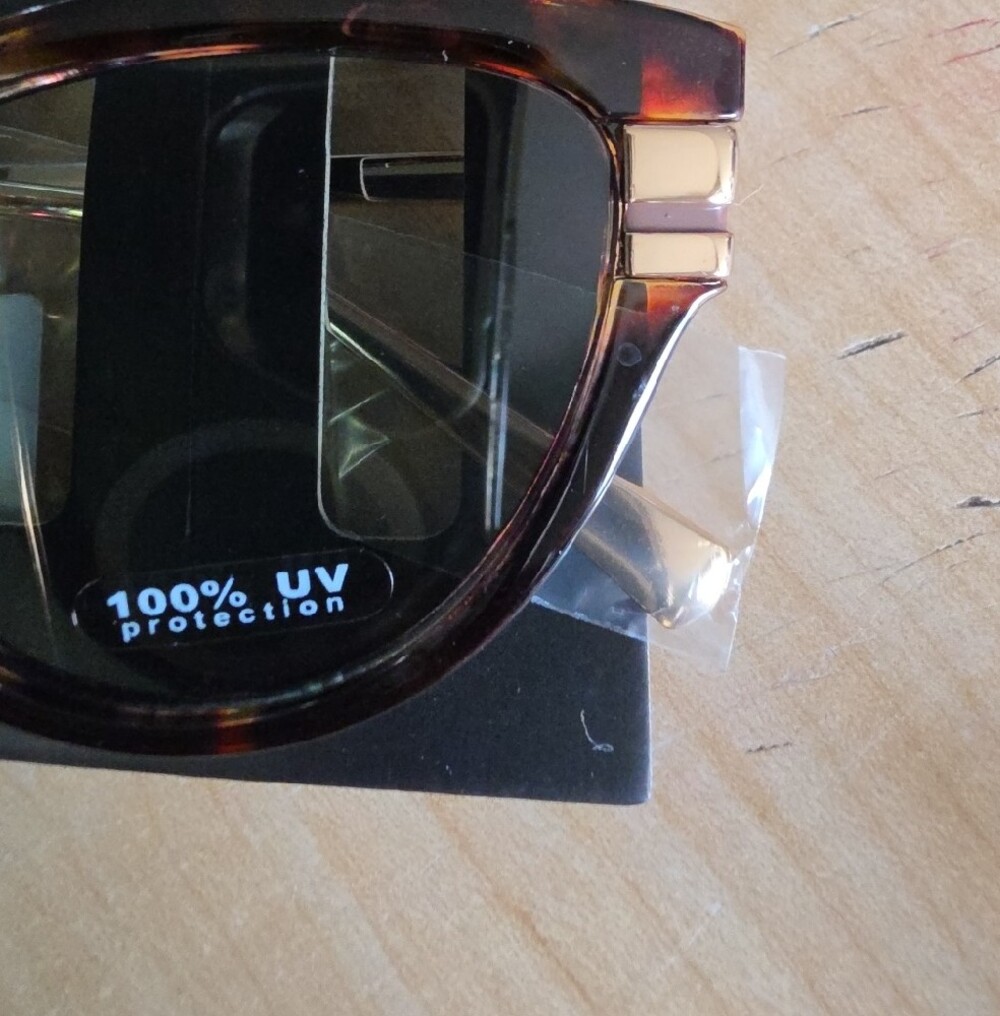 Tortoiseshell Cateye Metal Temple  Sunglasses - Brown Frame, 100% UV - Picture 2 of 7